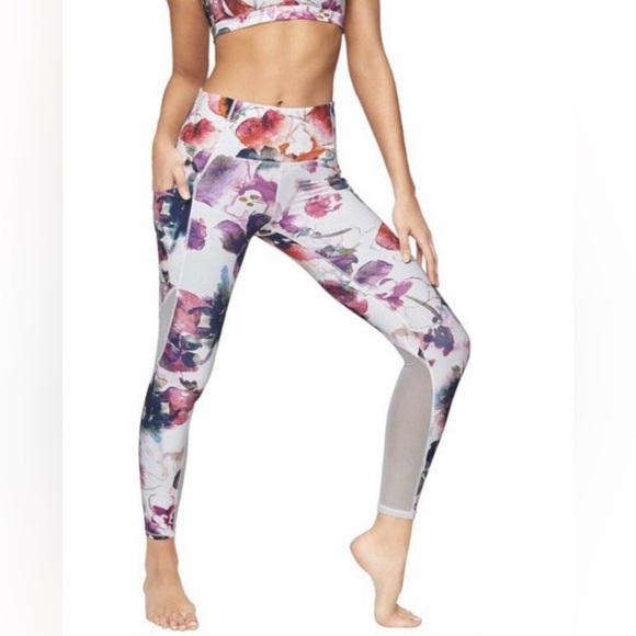 Athleta Floral Mudra Mesh 7/8 Leggings - Picture 2 of 7